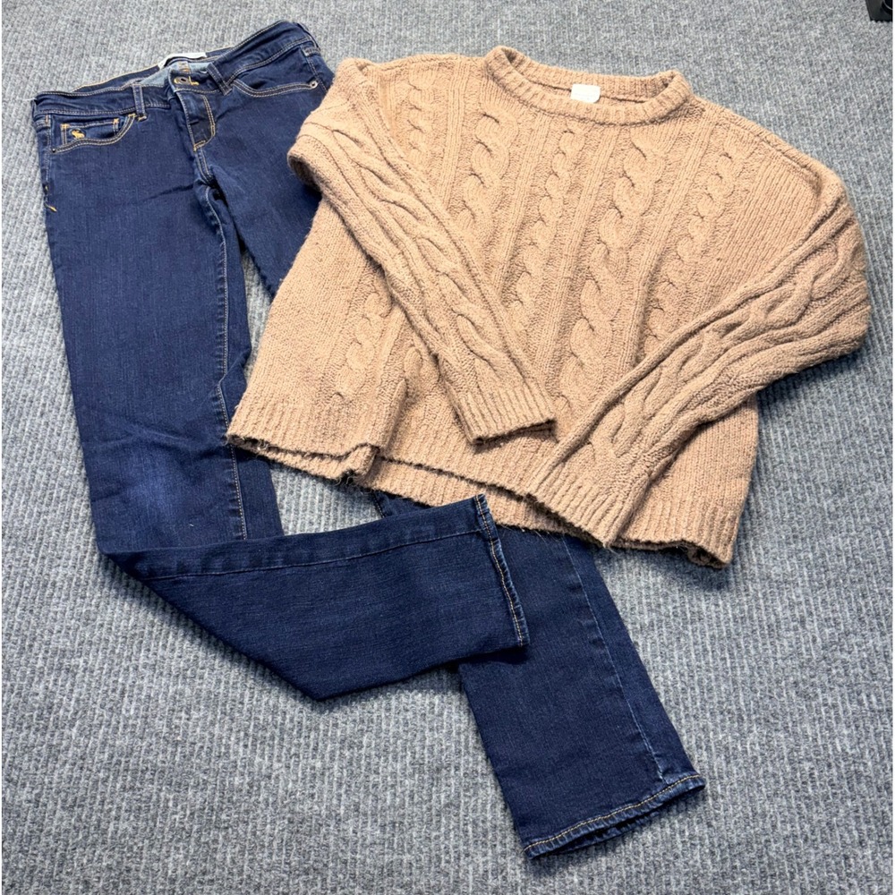 Abercrombie Kids Tan Cable Knit Sweater and Dark Wash Jeans Set Size 15/16